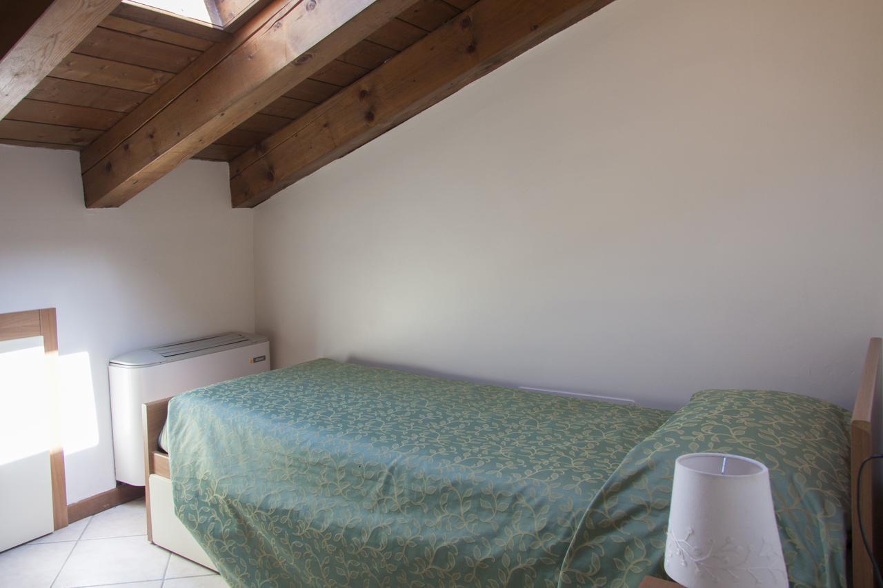 Lauri & Faggi Aparthotel Ντεζεντσάνο ντελ Γκάρντα Εξωτερικό φωτογραφία