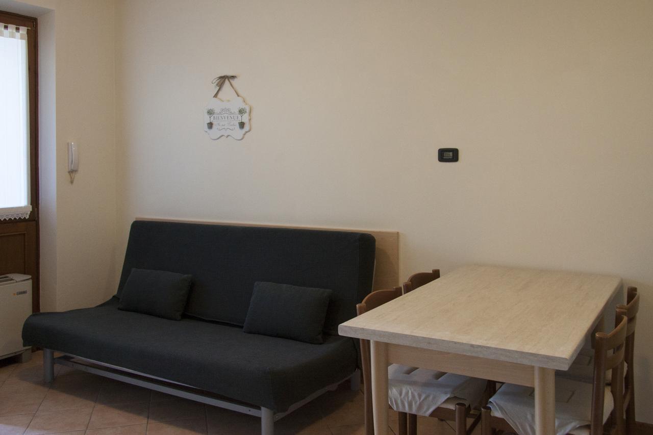 Lauri & Faggi Aparthotel Ντεζεντσάνο ντελ Γκάρντα Εξωτερικό φωτογραφία